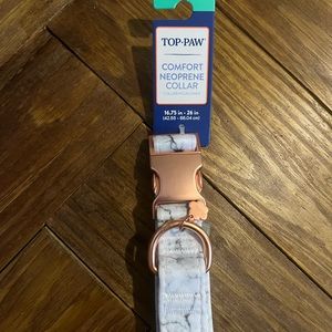 🐶 Top paw dog collar 🐶 Size: large. Black and white marble color